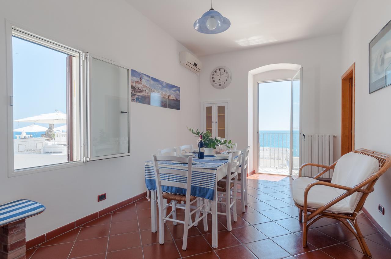 Apartamento Helloapulia - Sea View Terrace Conchiglia Monopoli Exterior foto